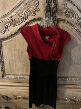 Red and Black - Color-block Petite Dress - Size Small - NWT